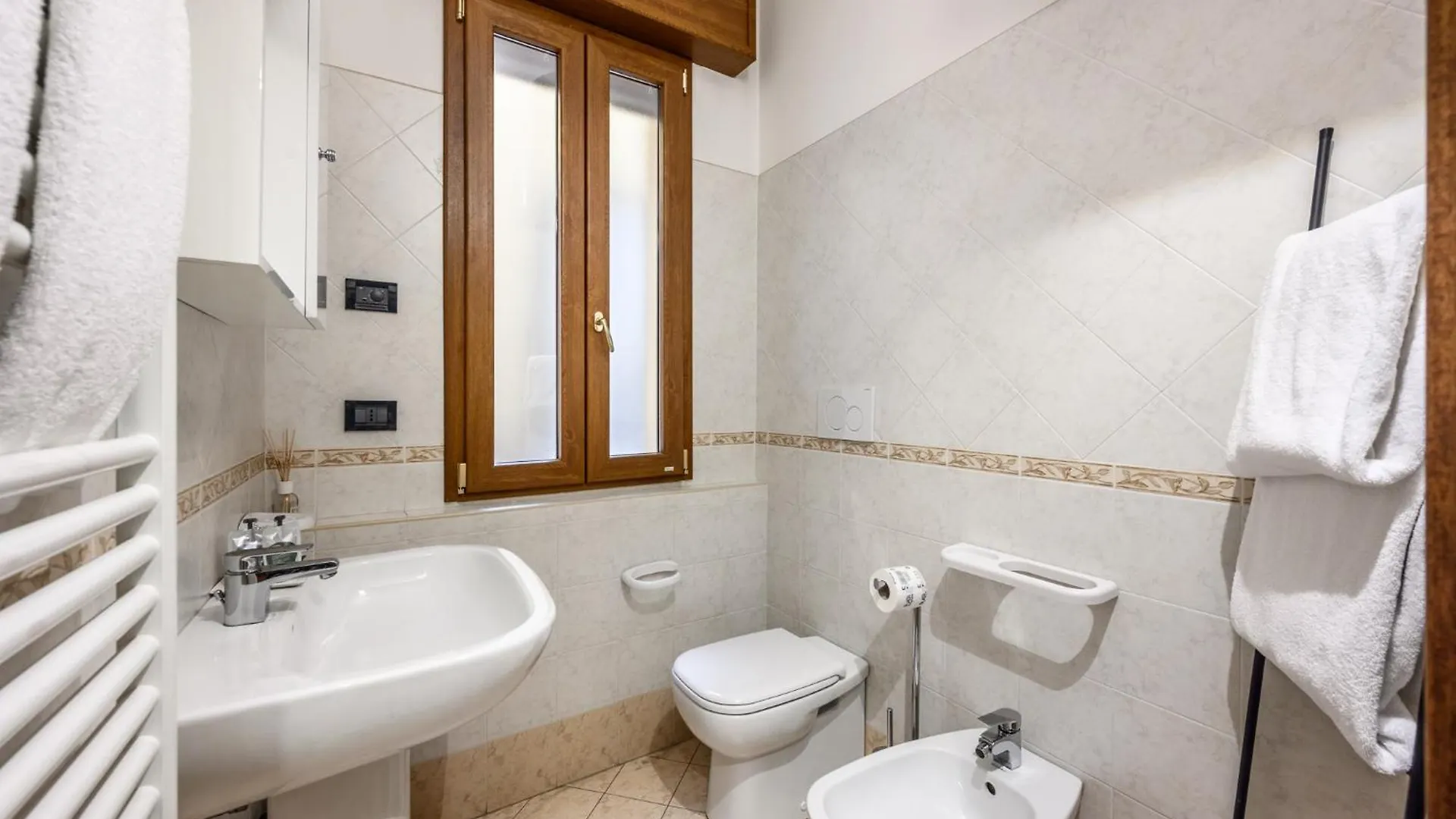 Apartment Emilia Studios 4 Modena