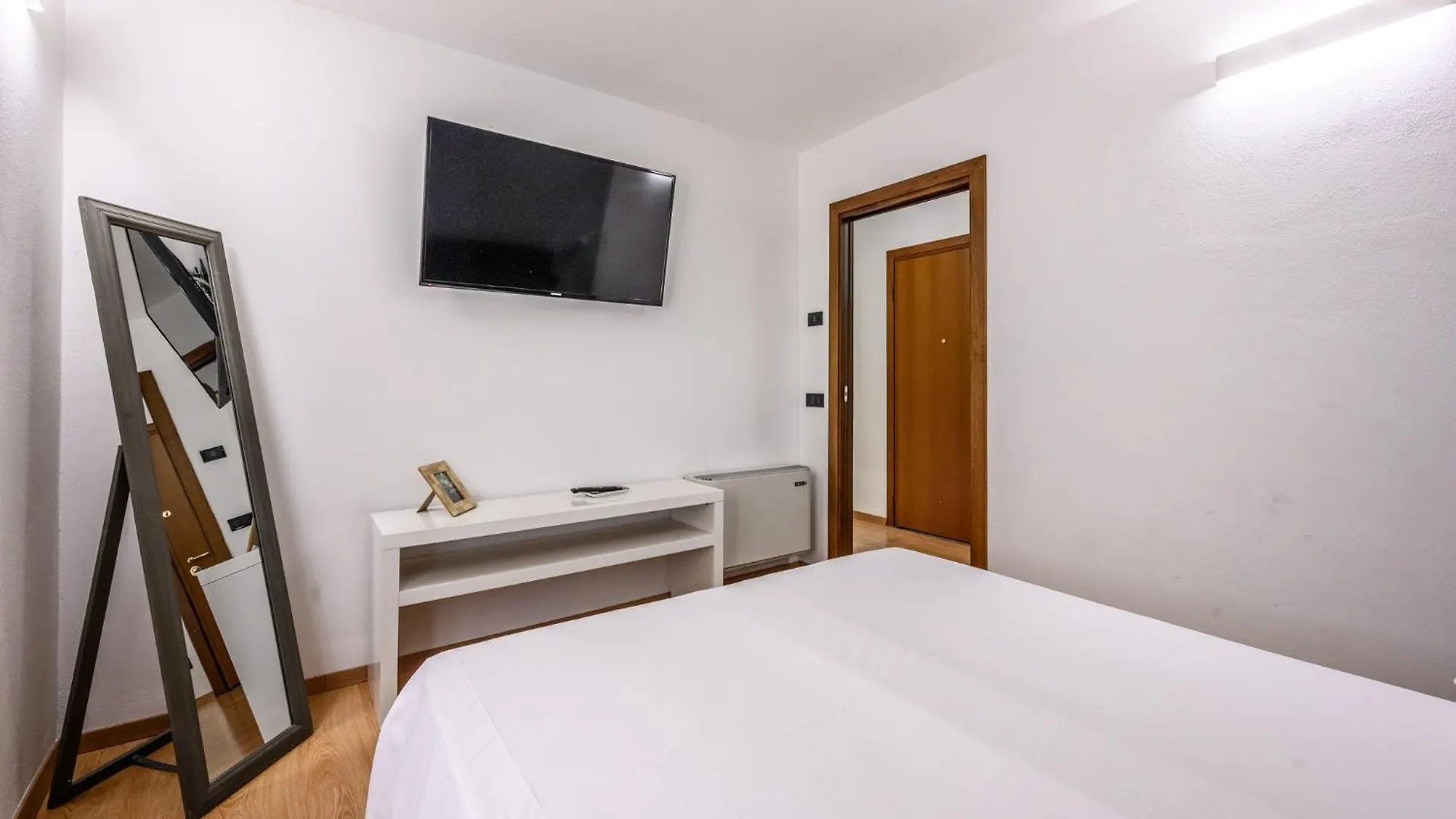 Emilia Studios 4 Modena
